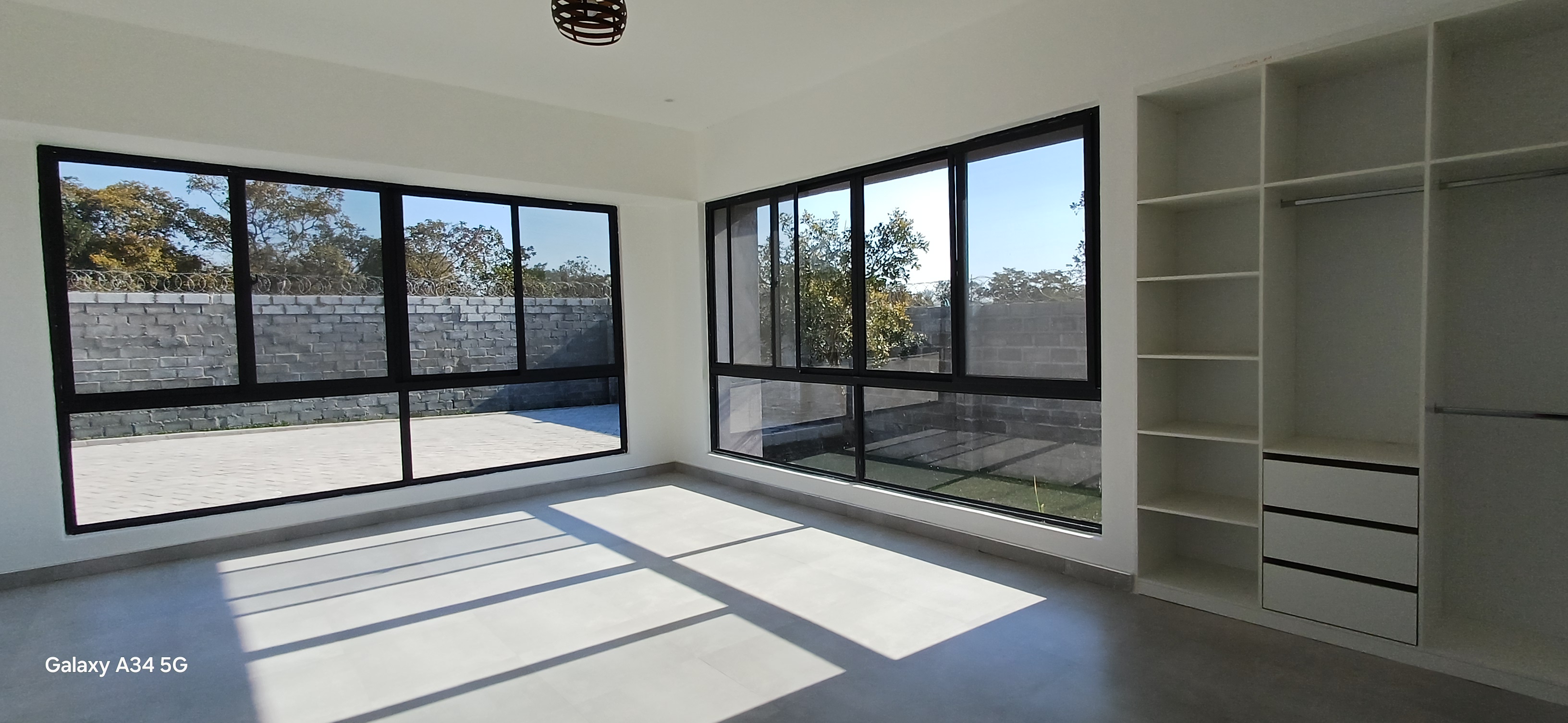 property_gallery_img_4989